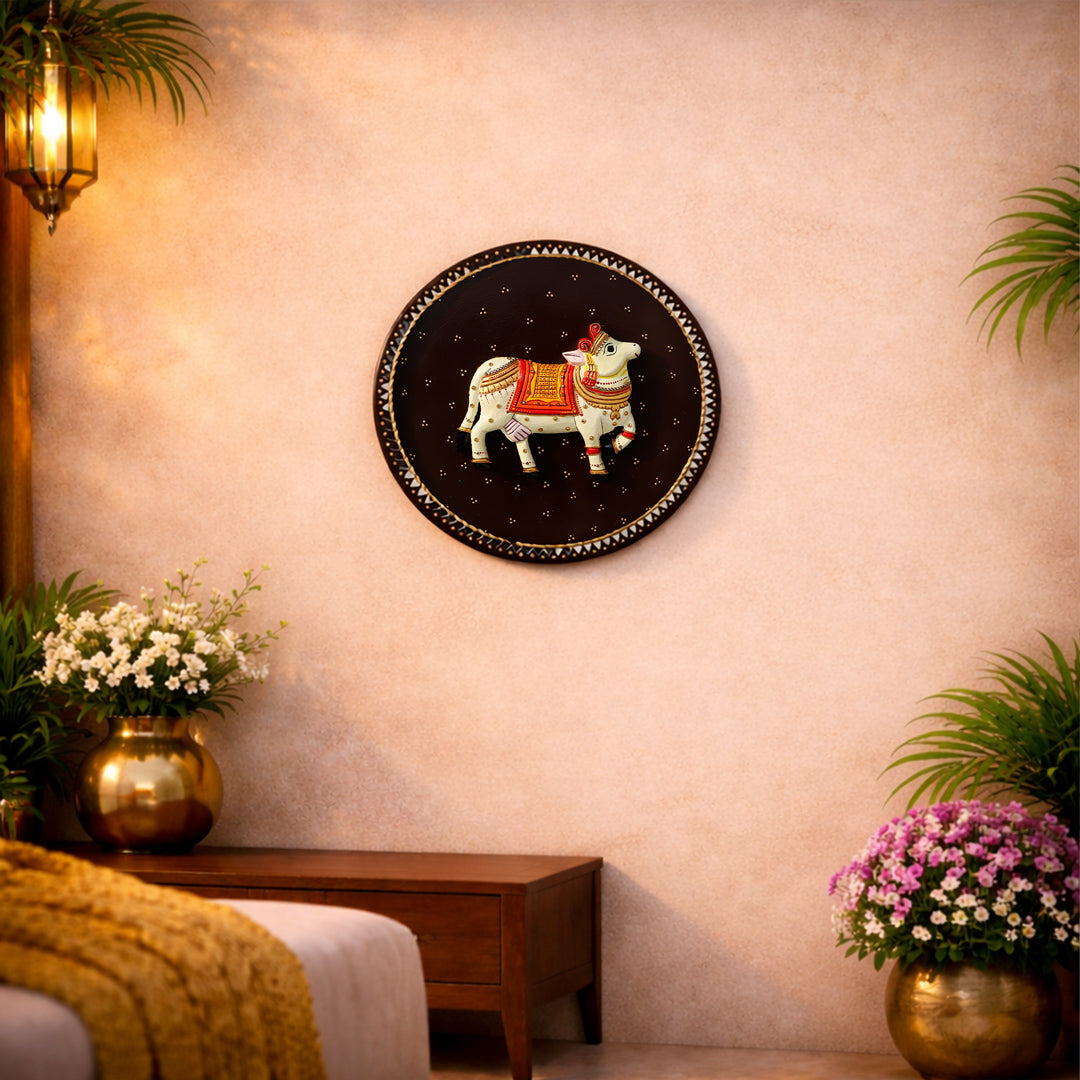 Heritage_Motif_Wall_Plate_ Cow