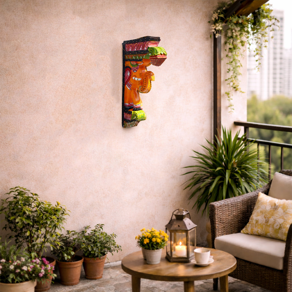 Single Airawat Corbel Bracket in balcony décor