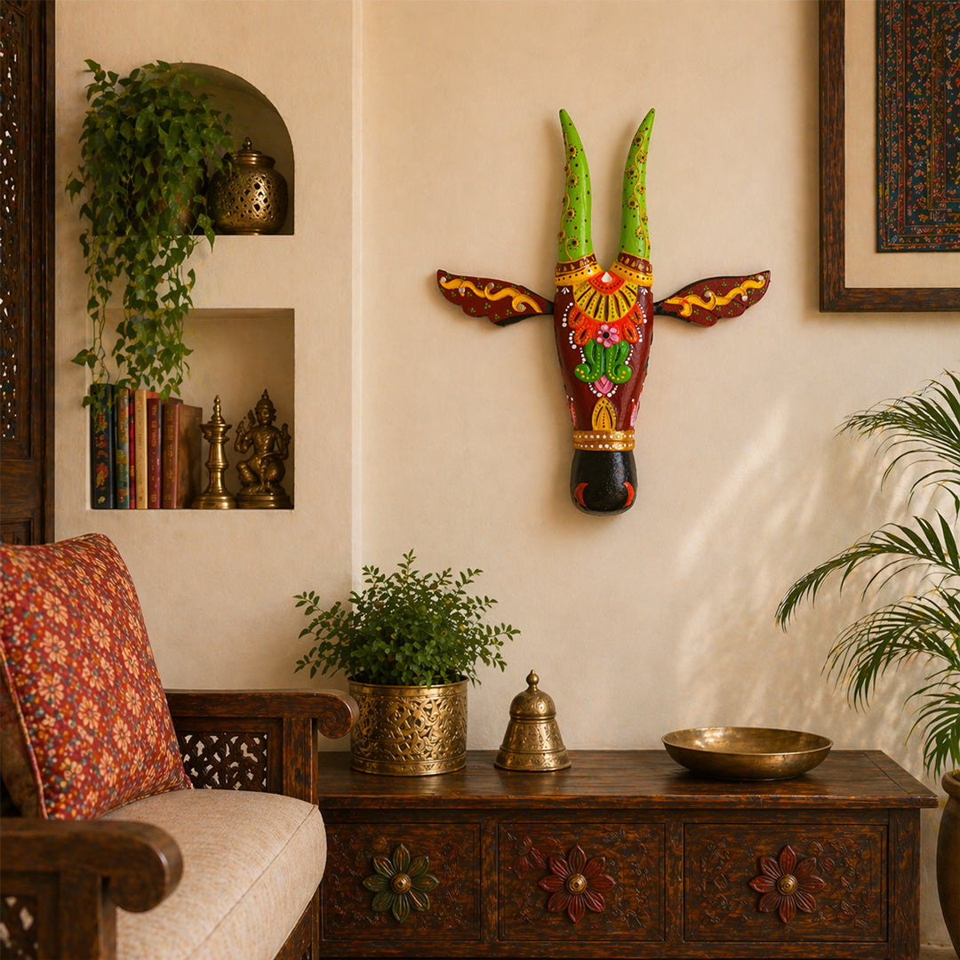 Wooden Cow Face Wall Décor Elegant Traditional